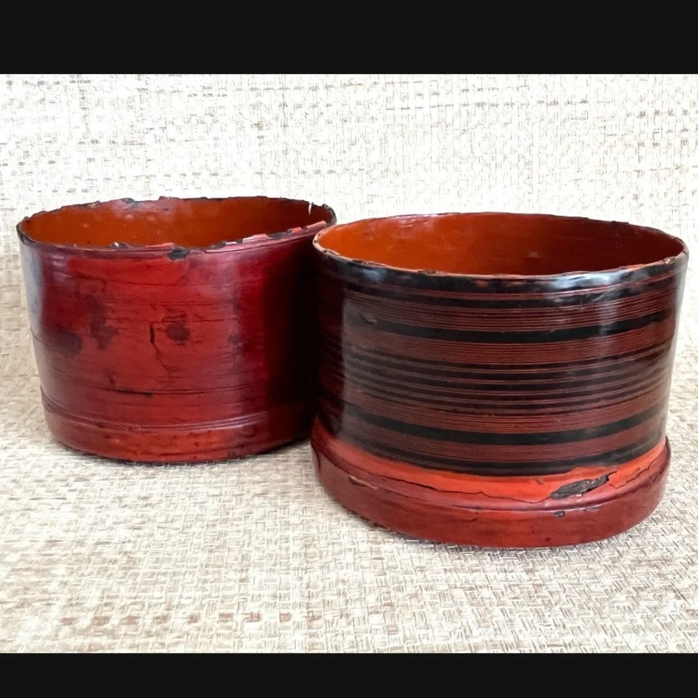 Antique lacquered betel